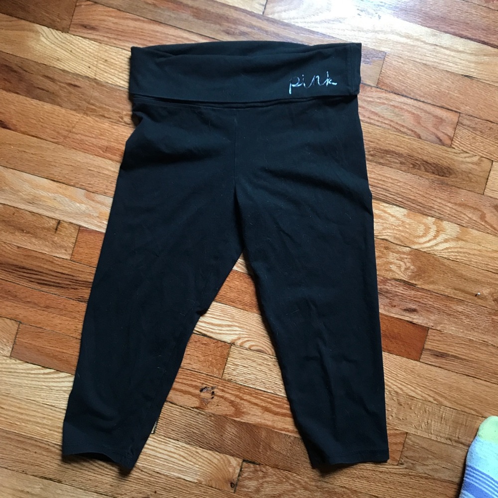Pink cropped leggings